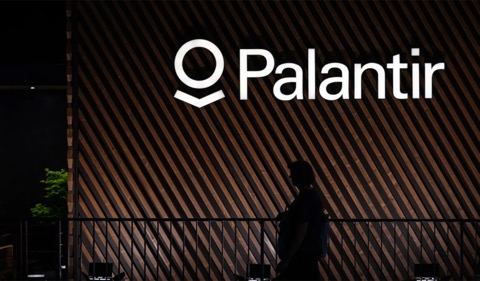Palantir propulse le cinquième milliardaire